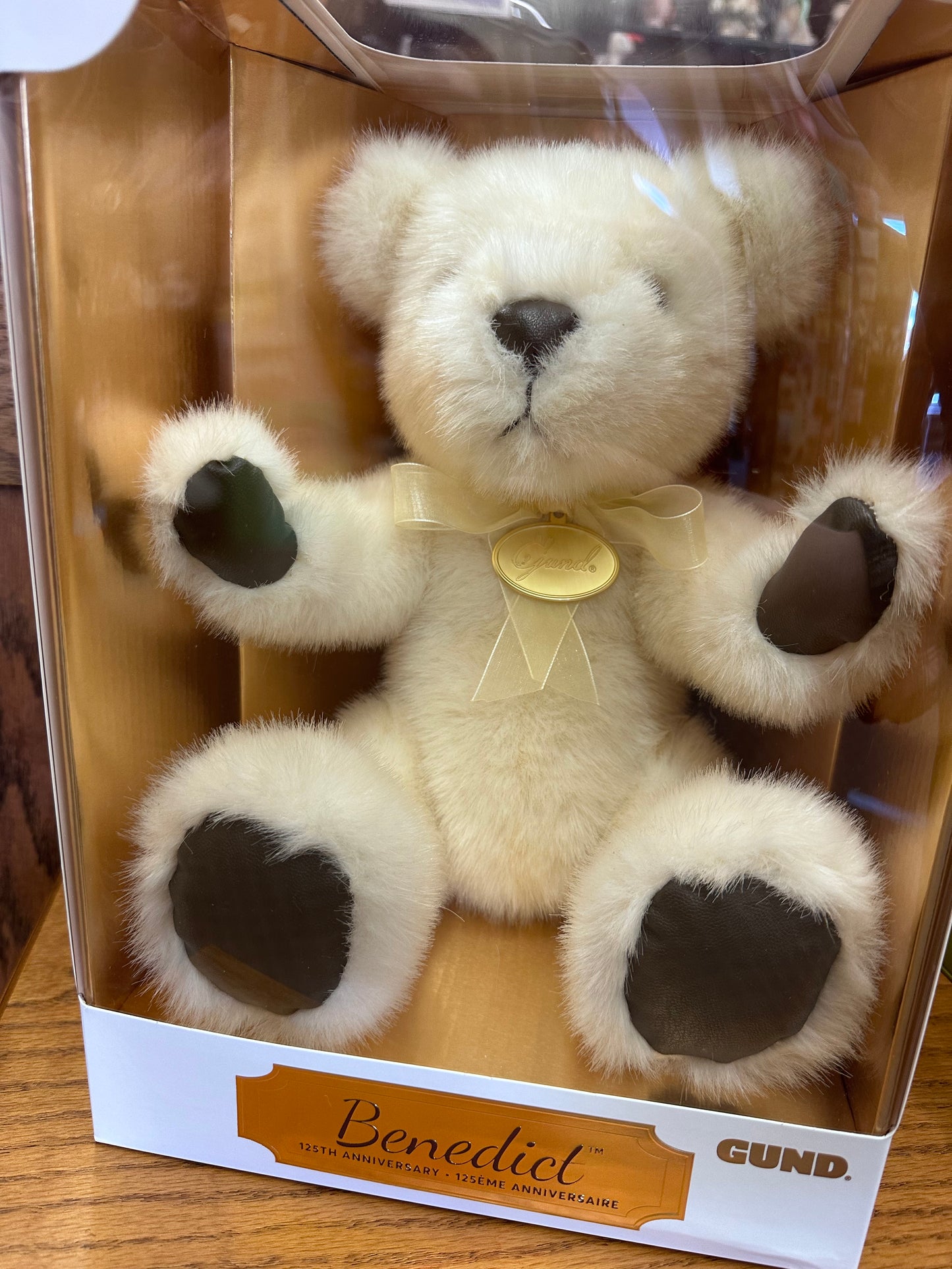 Oso del 125 aniversario de Gund Benedict