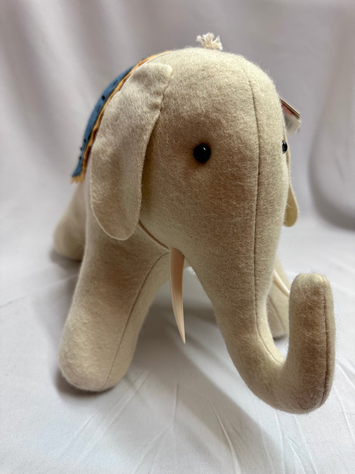Steiff Pequeño Elefante de Fieltro
